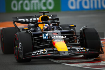 2024-06-08 - 01 VERSTAPPEN Max (nld), Red Bull Racing RB20, action during the Formula 1 AWS Grand Prix du Canada 2024, 9th round of the 2024 Formula One World Championship from June 07 to 09, 2024 on the Circuit Gilles Villeneuve, in Montréal, Canada - F1 - CANADIAN GRAND PRIX 2024 - FORMULA 1 - MOTORS