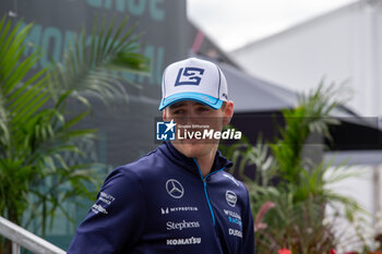 2024-06-08 - Logan Sargeant (USA) - Williams Racing - Williams FW46 - Mercedes
during Formula 1 Aws Grand Prix du Canada 2024, Montreal, Quebec, Canada, from Jun 6th to 9th - Round 9 of 24 of 2024 F1 World Championship - FORMULA 1 AWS GRAND PRIX DU CANADA 2024 - FORMULA 1 - MOTORS