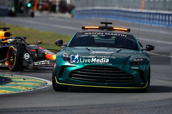 2024-06-09 - Aston Martin F1 Team, safety car, during the Formula 1 AWS Grand Prix du Canada 2024, 9th round of the 2024 Formula One World Championship from June 07 to 09, 2024 on the Circuit Gilles Villeneuve, in Montréal, Canada - F1 - CANADIAN GRAND PRIX 2024 - FORMULA 1 - MOTORS