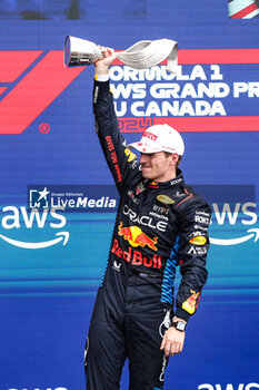 2024-06-09 - VERSTAPPEN Max (ned), Red Bull Racing RB20, portrait podium during the Formula 1 AWS Grand Prix du Canada 2024, 9th round of the 2024 Formula One World Championship from June 07 to 09, 2024 on the Circuit Gilles Villeneuve, in Montréal, Canada - F1 - CANADIAN GRAND PRIX 2024 - FORMULA 1 - MOTORS