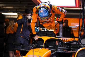 2024-06-09 - PIASTRI Oscar (aus), McLaren F1 Team MCL38, portrait during the Formula 1 AWS Grand Prix du Canada 2024, 9th round of the 2024 Formula One World Championship from June 07 to 09, 2024 on the Circuit Gilles Villeneuve, in Montréal, Canada - F1 - CANADIAN GRAND PRIX 2024 - FORMULA 1 - MOTORS