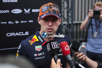 2024-06-20 - VERSTAPPEN Max (ned), Red Bull Racing RB20, portrait during the Formula 1 Aramco Gran Premio de Espana 2024, 10th round of the 2024 Formula One World Championship from June 21 to 23, 2024 on the Circuit de Barcelona-Catalunya, in Montmeló, Spain - F1 - SPANISH GRAND PRIX 2024 - FORMULA 1 - MOTORS