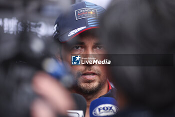 2024-06-20 - PEREZ Sergio (mex), Red Bull Racing RB20, portrait during the Formula 1 Aramco Gran Premio de Espana 2024, 10th round of the 2024 Formula One World Championship from June 21 to 23, 2024 on the Circuit de Barcelona-Catalunya, in Montmeló, Spain - F1 - SPANISH GRAND PRIX 2024 - FORMULA 1 - MOTORS