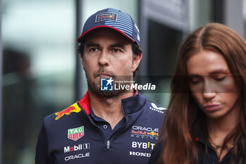 2024-06-20 - PEREZ Sergio (mex), Red Bull Racing RB20, portrait during the Formula 1 Aramco Gran Premio de Espana 2024, 10th round of the 2024 Formula One World Championship from June 21 to 23, 2024 on the Circuit de Barcelona-Catalunya, in Montmeló, Spain - F1 - SPANISH GRAND PRIX 2024 - FORMULA 1 - MOTORS