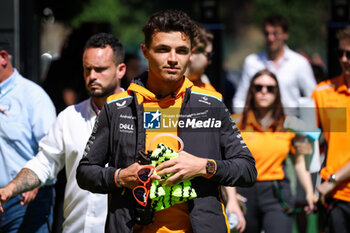 2024-06-21 - NORRIS Lando (gbr), McLaren F1 Team MCL38, portrait during the Formula 1 Aramco Gran Premio de Espana 2024, 10th round of the 2024 Formula One World Championship from June 21 to 23, 2024 on the Circuit de Barcelona-Catalunya, in Montmeló, Spain - F1 - SPANISH GRAND PRIX 2024 - FORMULA 1 - MOTORS