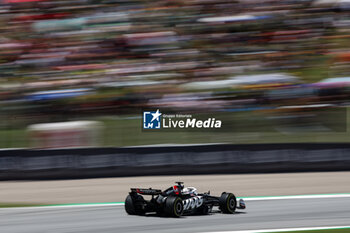 2024-06-21 - 20 MAGNUSSEN Kevin (den), Haas F1 Team VF-24 Ferrari, action during the Formula 1 Aramco Gran Premio de Espana 2024, 10th round of the 2024 Formula One World Championship from June 21 to 23, 2024 on the Circuit de Barcelona-Catalunya, in Montmeló, Spain - F1 - SPANISH GRAND PRIX 2024 - FORMULA 1 - MOTORS