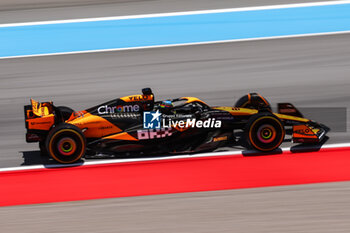 2024-06-21 - 81 PIASTRI Oscar (aus), McLaren F1 Team MCL38, action during the Formula 1 Aramco Gran Premio de Espana 2024, 10th round of the 2024 Formula One World Championship from June 21 to 23, 2024 on the Circuit de Barcelona-Catalunya, in Montmeló, Spain - F1 - SPANISH GRAND PRIX 2024 - FORMULA 1 - MOTORS