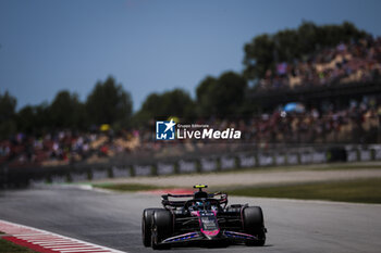 2024-06-21 - 10 GASLY Pierre (fra), Alpine F1 Team A524, action during the Formula 1 Aramco Gran Premio de Espana 2024, 10th round of the 2024 Formula One World Championship from June 21 to 23, 2024 on the Circuit de Barcelona-Catalunya, in Montmeló, Spain - F1 - SPANISH GRAND PRIX 2024 - FORMULA 1 - MOTORS