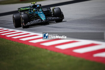 2024-06-21 - 14 ALONSO Fernando (spa), Aston Martin F1 Team AMR24, action during the Formula 1 Aramco Gran Premio de Espana 2024, 10th round of the 2024 Formula One World Championship from June 21 to 23, 2024 on the Circuit de Barcelona-Catalunya, in Montmeló, Spain - F1 - SPANISH GRAND PRIX 2024 - FORMULA 1 - MOTORS