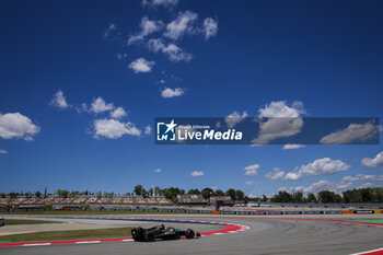 2024-06-21 - 44 HAMILTON Lewis (gbr), Mercedes AMG F1 Team W15, action during the Formula 1 Aramco Gran Premio de Espana 2024, 10th round of the 2024 Formula One World Championship from June 21 to 23, 2024 on the Circuit de Barcelona-Catalunya, in Montmeló, Spain - F1 - SPANISH GRAND PRIX 2024 - FORMULA 1 - MOTORS