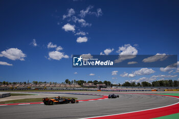 2024-06-21 - 81 PIASTRI Oscar (aus), McLaren F1 Team MCL38, action during the Formula 1 Aramco Gran Premio de Espana 2024, 10th round of the 2024 Formula One World Championship from June 21 to 23, 2024 on the Circuit de Barcelona-Catalunya, in Montmeló, Spain - F1 - SPANISH GRAND PRIX 2024 - FORMULA 1 - MOTORS