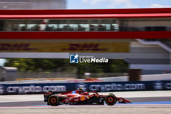 2024-06-21 - 55 SAINZ Carlos (spa), Scuderia Ferrari SF-24, action during the Formula 1 Aramco Gran Premio de Espana 2024, 10th round of the 2024 Formula One World Championship from June 21 to 23, 2024 on the Circuit de Barcelona-Catalunya, in Montmeló, Spain - F1 - SPANISH GRAND PRIX 2024 - FORMULA 1 - MOTORS