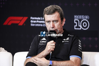 2024-06-21 - FAMIN Bruno (fra), Team Principal of Alpine F1 Team, portrait during the Formula 1 Aramco Gran Premio de Espana 2024, 10th round of the 2024 Formula One World Championship from June 21 to 23, 2024 on the Circuit de Barcelona-Catalunya, in Montmeló, Spain - F1 - SPANISH GRAND PRIX 2024 - FORMULA 1 - MOTORS