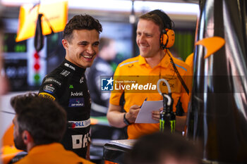 2024-06-21 - NORRIS Lando (gbr), McLaren F1 Team MCL38, portrait during the Formula 1 Aramco Gran Premio de Espana 2024, 10th round of the 2024 Formula One World Championship from June 21 to 23, 2024 on the Circuit de Barcelona-Catalunya, in Montmeló, Spain - F1 - SPANISH GRAND PRIX 2024 - FORMULA 1 - MOTORS