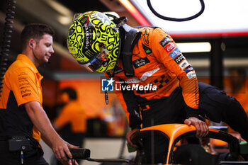 2024-06-21 - NORRIS Lando (gbr), McLaren F1 Team MCL38, portrait during the Formula 1 Aramco Gran Premio de Espana 2024, 10th round of the 2024 Formula One World Championship from June 21 to 23, 2024 on the Circuit de Barcelona-Catalunya, in Montmeló, Spain - F1 - SPANISH GRAND PRIX 2024 - FORMULA 1 - MOTORS