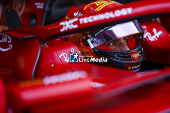 2024-06-21 - SAINZ Carlos (spa), Scuderia Ferrari SF-24, portrait during the Formula 1 Aramco Gran Premio de Espana 2024, 10th round of the 2024 Formula One World Championship from June 21 to 23, 2024 on the Circuit de Barcelona-Catalunya, in Montmeló, Spain - F1 - SPANISH GRAND PRIX 2024 - FORMULA 1 - MOTORS