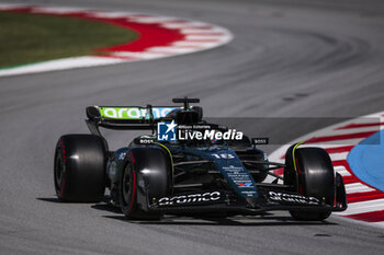 2024-06-21 - 18 STROLL Lance (can), Aston Martin F1 Team AMR24, action during the Formula 1 Aramco Gran Premio de Espana 2024, 10th round of the 2024 Formula One World Championship from June 21 to 23, 2024 on the Circuit de Barcelona-Catalunya, in Montmeló, Spain - F1 - SPANISH GRAND PRIX 2024 - FORMULA 1 - MOTORS