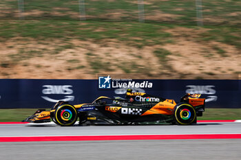 2024-06-21 - 04 NORRIS Lando (gbr), McLaren F1 Team MCL38, action during the Formula 1 Aramco Gran Premio de Espana 2024, 10th round of the 2024 Formula One World Championship from June 21 to 23, 2024 on the Circuit de Barcelona-Catalunya, in Montmeló, Spain - F1 - SPANISH GRAND PRIX 2024 - FORMULA 1 - MOTORS