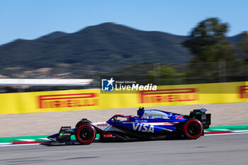 2024-06-21 - 22 TSUNODA Yuki (jap), Visa Cash App RB F1 Team VCARB 01, action during the Formula 1 Aramco Gran Premio de Espana 2024, 10th round of the 2024 Formula One World Championship from June 21 to 23, 2024 on the Circuit de Barcelona-Catalunya, in Montmeló, Spain - F1 - SPANISH GRAND PRIX 2024 - FORMULA 1 - MOTORS