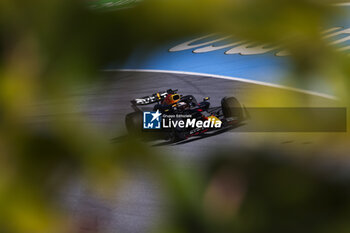 2024-06-21 - 01 VERSTAPPEN Max (nld), Red Bull Racing RB20, action during the Formula 1 Aramco Gran Premio de Espana 2024, 10th round of the 2024 Formula One World Championship from June 21 to 23, 2024 on the Circuit de Barcelona-Catalunya, in Montmeló, Spain - F1 - SPANISH GRAND PRIX 2024 - FORMULA 1 - MOTORS