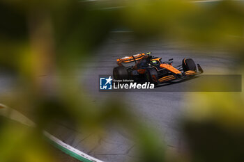 2024-06-21 - 04 NORRIS Lando (gbr), McLaren F1 Team MCL38, action during the Formula 1 Aramco Gran Premio de Espana 2024, 10th round of the 2024 Formula One World Championship from June 21 to 23, 2024 on the Circuit de Barcelona-Catalunya, in Montmeló, Spain - F1 - SPANISH GRAND PRIX 2024 - FORMULA 1 - MOTORS