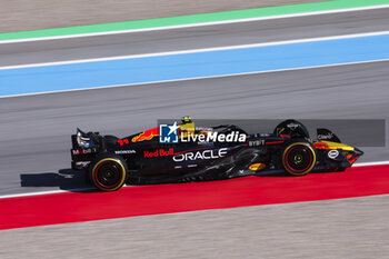 2024-06-21 - 11 PEREZ Sergio (mex), Red Bull Racing RB20, action during the Formula 1 Aramco Gran Premio de Espana 2024, 10th round of the 2024 Formula One World Championship from June 21 to 23, 2024 on the Circuit de Barcelona-Catalunya, in Montmeló, Spain - F1 - SPANISH GRAND PRIX 2024 - FORMULA 1 - MOTORS