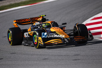 2024-06-21 - 04 NORRIS Lando (gbr), McLaren F1 Team MCL38, action during the Formula 1 Aramco Gran Premio de Espana 2024, 10th round of the 2024 Formula One World Championship from June 21 to 23, 2024 on the Circuit de Barcelona-Catalunya, in Montmeló, Spain - F1 - SPANISH GRAND PRIX 2024 - FORMULA 1 - MOTORS