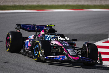 2024-06-21 - 10 GASLY Pierre (fra), Alpine F1 Team A524, action during the Formula 1 Aramco Gran Premio de Espana 2024, 10th round of the 2024 Formula One World Championship from June 21 to 23, 2024 on the Circuit de Barcelona-Catalunya, in Montmeló, Spain - F1 - SPANISH GRAND PRIX 2024 - FORMULA 1 - MOTORS