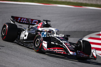 2024-06-21 - 20 MAGNUSSEN Kevin (den), Haas F1 Team VF-24 Ferrari, action during the Formula 1 Aramco Gran Premio de Espana 2024, 10th round of the 2024 Formula One World Championship from June 21 to 23, 2024 on the Circuit de Barcelona-Catalunya, in Montmeló, Spain - F1 - SPANISH GRAND PRIX 2024 - FORMULA 1 - MOTORS