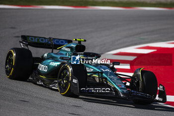 2024-06-21 - 14 ALONSO Fernando (spa), Aston Martin F1 Team AMR24, action during the Formula 1 Aramco Gran Premio de Espana 2024, 10th round of the 2024 Formula One World Championship from June 21 to 23, 2024 on the Circuit de Barcelona-Catalunya, in Montmeló, Spain - F1 - SPANISH GRAND PRIX 2024 - FORMULA 1 - MOTORS