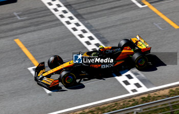 2024-06-21 - 04 NORRIS Lando (gbr), McLaren F1 Team MCL38, action during the Formula 1 Aramco Gran Premio de Espana 2024, 10th round of the 2024 Formula One World Championship from June 21 to 23, 2024 on the Circuit de Barcelona-Catalunya, in Montmeló, Spain - F1 - SPANISH GRAND PRIX 2024 - FORMULA 1 - MOTORS