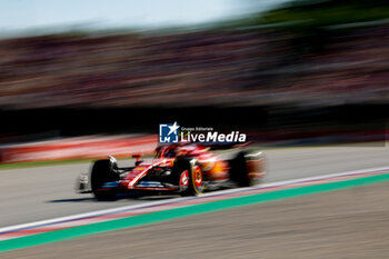 2024-06-21 - 55 SAINZ Carlos (spa), Scuderia Ferrari SF-24, action during the Formula 1 Aramco Gran Premio de Espana 2024, 10th round of the 2024 Formula One World Championship from June 21 to 23, 2024 on the Circuit de Barcelona-Catalunya, in Montmeló, Spain - F1 - SPANISH GRAND PRIX 2024 - FORMULA 1 - MOTORS