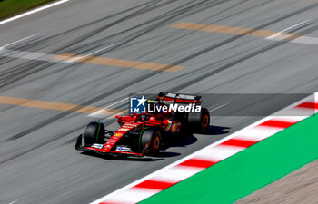 2024-06-21 - 55 SAINZ Carlos (spa), Scuderia Ferrari SF-24, action during the Formula 1 Aramco Gran Premio de Espana 2024, 10th round of the 2024 Formula One World Championship from June 21 to 23, 2024 on the Circuit de Barcelona-Catalunya, in Montmeló, Spain - F1 - SPANISH GRAND PRIX 2024 - FORMULA 1 - MOTORS