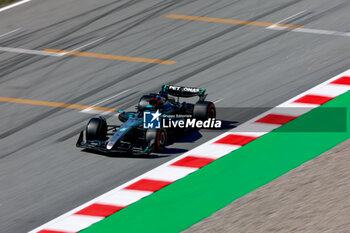 2024-06-21 - 63 RUSSELL George (gbr), Mercedes AMG F1 Team W15, action during the Formula 1 Aramco Gran Premio de Espana 2024, 10th round of the 2024 Formula One World Championship from June 21 to 23, 2024 on the Circuit de Barcelona-Catalunya, in Montmeló, Spain - F1 - SPANISH GRAND PRIX 2024 - FORMULA 1 - MOTORS