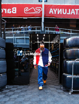 2024-06-21 - HAMILTON Lewis (gbr), Mercedes AMG F1 Team W15, portrait during the Formula 1 Aramco Gran Premio de Espana 2024, 10th round of the 2024 Formula One World Championship from June 21 to 23, 2024 on the Circuit de Barcelona-Catalunya, in Montmeló, Spain - F1 - SPANISH GRAND PRIX 2024 - FORMULA 1 - MOTORS