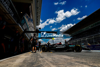 2024-06-21 - 63 RUSSELL George (gbr), Mercedes AMG F1 Team W15, action during the Formula 1 Aramco Gran Premio de Espana 2024, 10th round of the 2024 Formula One World Championship from June 21 to 23, 2024 on the Circuit de Barcelona-Catalunya, in Montmeló, Spain - F1 - SPANISH GRAND PRIX 2024 - FORMULA 1 - MOTORS