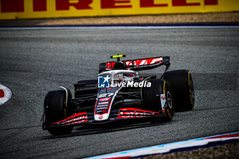 2024-06-28 - 27 Nico Hulkenberg, (GER) Haas F1 Team during the Austrian GP, Spielberg 27-30 June 2024, Formula 1 World championship 2024. - FORMULA 1 QATAR AIRWAYS AUSTRIAN GRAND PRIX 2024 - PRESS CONFERENCE - FORMULA 1 - MOTORS