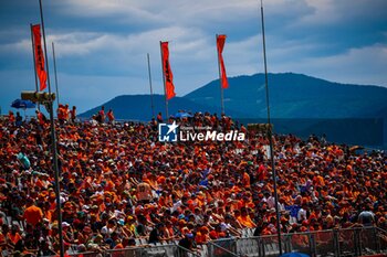 2024-06-28 - Public/Tifosi/Fan/Grandstand during the Austrian GP, Spielberg 27-30 June 2024, Formula 1 World championship 2024. - FORMULA 1 QATAR AIRWAYS AUSTRIAN GRAND PRIX 2024 - PRESS CONFERENCE - FORMULA 1 - MOTORS