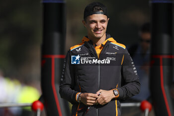 2024-06-22 - NORRIS Lando (gbr), McLaren F1 Team MCL38, portrait during the Formula 1 Aramco Gran Premio de Espana 2024, 10th round of the 2024 Formula One World Championship from June 21 to 23, 2024 on the Circuit de Barcelona-Catalunya, in Montmeló, Spain - F1 - SPANISH GRAND PRIX 2024 - FORMULA 1 - MOTORS