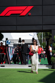 2024-06-22 - Rebecca Donaldson, girlfriend of Carlos Sainz, during the Formula 1 Aramco Gran Premio de Espana 2024, 10th round of the 2024 Formula One World Championship from June 21 to 23, 2024 on the Circuit de Barcelona-Catalunya, in Montmeló, Spain - F1 - SPANISH GRAND PRIX 2024 - FORMULA 1 - MOTORS