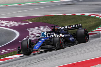 2024-06-22 - 23 ALBON Alexander (tha), Williams Racing FW45, action during the Formula 1 Aramco Gran Premio de Espana 2024, 10th round of the 2024 Formula One World Championship from June 21 to 23, 2024 on the Circuit de Barcelona-Catalunya, in Montmeló, Spain - F1 - SPANISH GRAND PRIX 2024 - FORMULA 1 - MOTORS