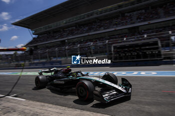 2024-06-22 - 44 HAMILTON Lewis (gbr), Mercedes AMG F1 Team W15, action during the Formula 1 Aramco Gran Premio de Espana 2024, 10th round of the 2024 Formula One World Championship from June 21 to 23, 2024 on the Circuit de Barcelona-Catalunya, in Montmeló, Spain - F1 - SPANISH GRAND PRIX 2024 - FORMULA 1 - MOTORS