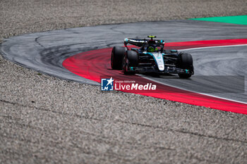 2024-06-22 - 44 HAMILTON Lewis (gbr), Mercedes AMG F1 Team W15, action during the Formula 1 Aramco Gran Premio de Espana 2024, 10th round of the 2024 Formula One World Championship from June 21 to 23, 2024 on the Circuit de Barcelona-Catalunya, in Montmeló, Spain - F1 - SPANISH GRAND PRIX 2024 - FORMULA 1 - MOTORS