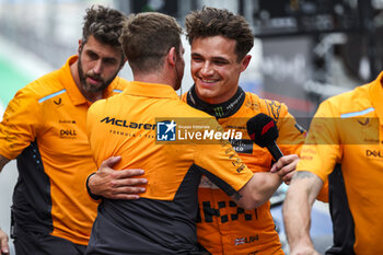 2024-06-22 - NORRIS Lando (gbr), McLaren F1 Team MCL38, portrait during the Formula 1 Aramco Gran Premio de Espana 2024, 10th round of the 2024 Formula One World Championship from June 21 to 23, 2024 on the Circuit de Barcelona-Catalunya, in Montmeló, Spain - F1 - SPANISH GRAND PRIX 2024 - FORMULA 1 - MOTORS