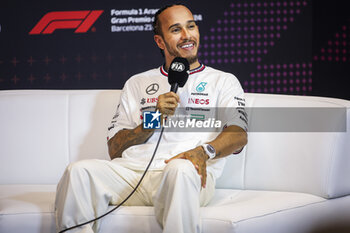 2024-06-22 - HAMILTON Lewis (gbr), Mercedes AMG F1 Team W15, portrait, press conference during the Formula 1 Aramco Gran Premio de Espana 2024, 10th round of the 2024 Formula One World Championship from June 21 to 23, 2024 on the Circuit de Barcelona-Catalunya, in Montmeló, Spain - F1 - SPANISH GRAND PRIX 2024 - FORMULA 1 - MOTORS