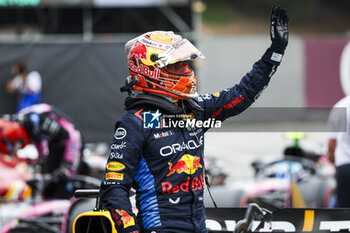 2024-06-22 - VERSTAPPEN Max (ned), Red Bull Racing RB20, portrait during the Formula 1 Aramco Gran Premio de Espana 2024, 10th round of the 2024 Formula One World Championship from June 21 to 23, 2024 on the Circuit de Barcelona-Catalunya, in Montmeló, Spain - F1 - SPANISH GRAND PRIX 2024 - FORMULA 1 - MOTORS