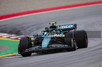 2024-06-22 - 14 ALONSO Fernando (spa), Aston Martin F1 Team AMR24, action during the Formula 1 Aramco Gran Premio de Espana 2024, 10th round of the 2024 Formula One World Championship from June 21 to 23, 2024 on the Circuit de Barcelona-Catalunya, in Montmeló, Spain - F1 - SPANISH GRAND PRIX 2024 - FORMULA 1 - MOTORS