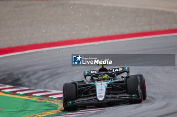 2024-06-22 - 44 HAMILTON Lewis (gbr), Mercedes AMG F1 Team W15, action during the Formula 1 Aramco Gran Premio de Espana 2024, 10th round of the 2024 Formula One World Championship from June 21 to 23, 2024 on the Circuit de Barcelona-Catalunya, in Montmeló, Spain - F1 - SPANISH GRAND PRIX 2024 - FORMULA 1 - MOTORS