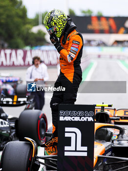 2024-06-22 - NORRIS Lando (gbr), McLaren F1 Team MCL38, portrait during the Formula 1 Aramco Gran Premio de Espana 2024, 10th round of the 2024 Formula One World Championship from June 21 to 23, 2024 on the Circuit de Barcelona-Catalunya, in Montmeló, Spain - F1 - SPANISH GRAND PRIX 2024 - FORMULA 1 - MOTORS