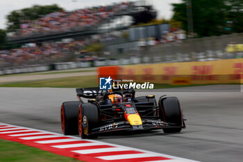 2024-06-22 - 01 VERSTAPPEN Max (nld), Red Bull Racing RB20, action during the Formula 1 Aramco Gran Premio de Espana 2024, 10th round of the 2024 Formula One World Championship from June 21 to 23, 2024 on the Circuit de Barcelona-Catalunya, in Montmeló, Spain - F1 - SPANISH GRAND PRIX 2024 - FORMULA 1 - MOTORS